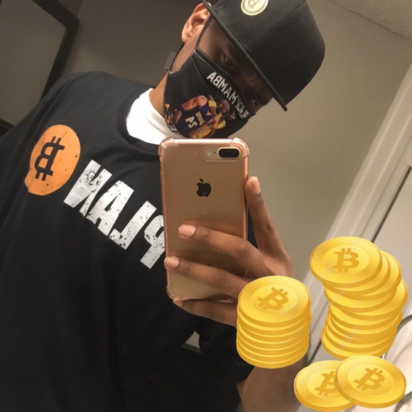 Poshmark profile picture for @textbook